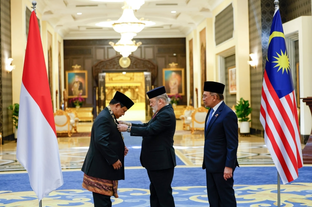 Indonesian President Prabowo honoured with royal Johor award by King